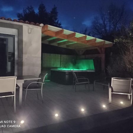 La Picholine Villa Tourves Eksteriør bilde